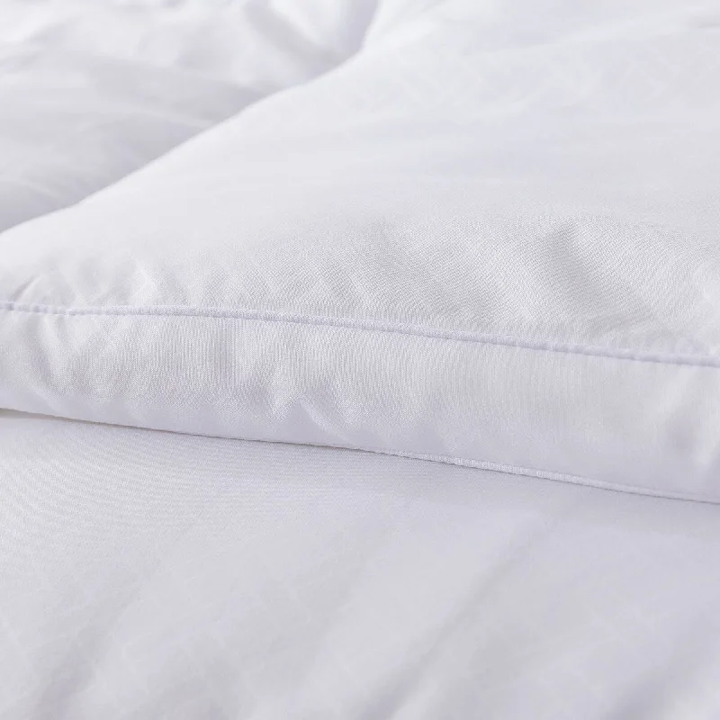 European Gusset Down Alternative Comforter