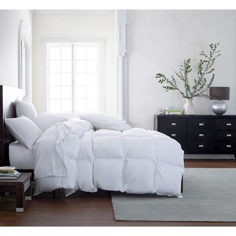 Feather and Down 95/5 Year Round Comforter