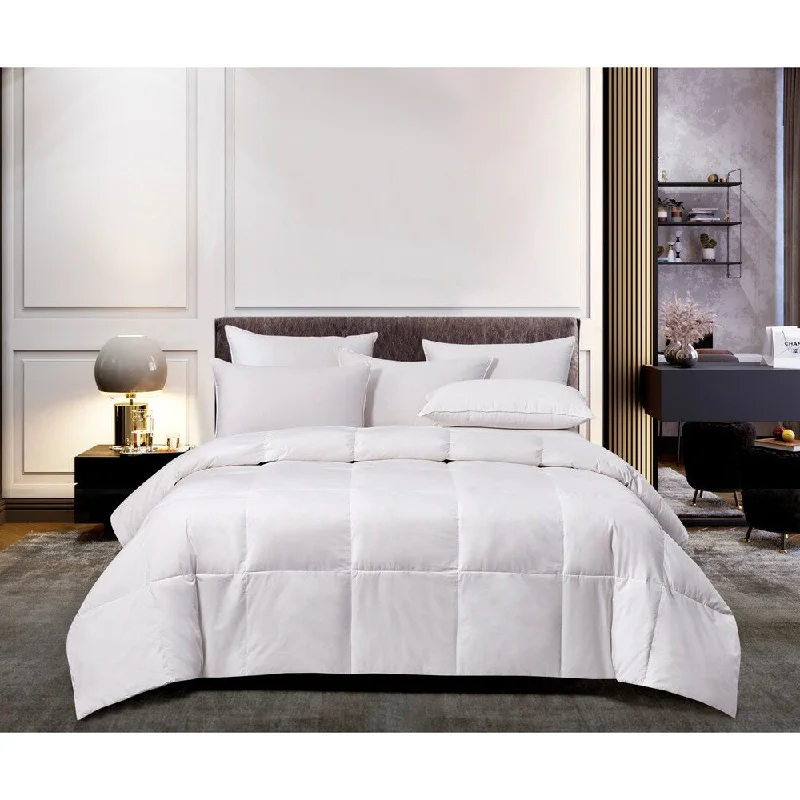 kathy ireland 260 Thread Count Extra Warmth White Goose Feather And White Goose Down Fiber Comforter