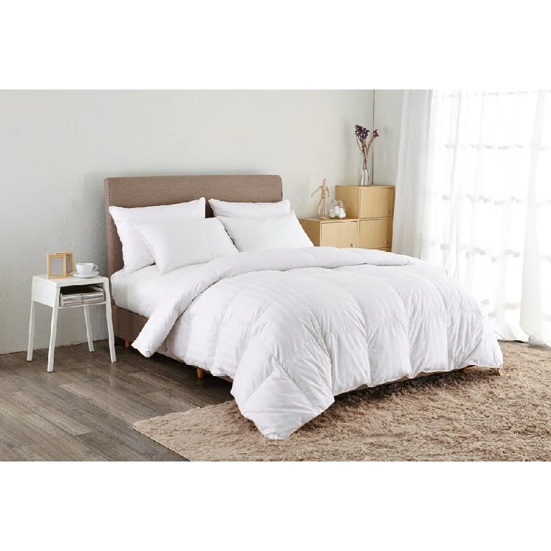 St. James Home 500 Thread Count White Goose Down Comforter