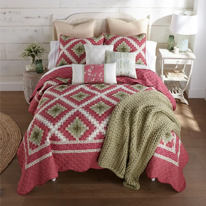 Sweet Melon Reversible Quilt Set - Queen